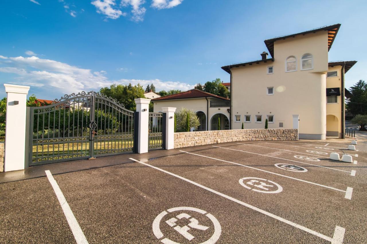 Toscanina Garni Hotel Dobrovo Exterior photo